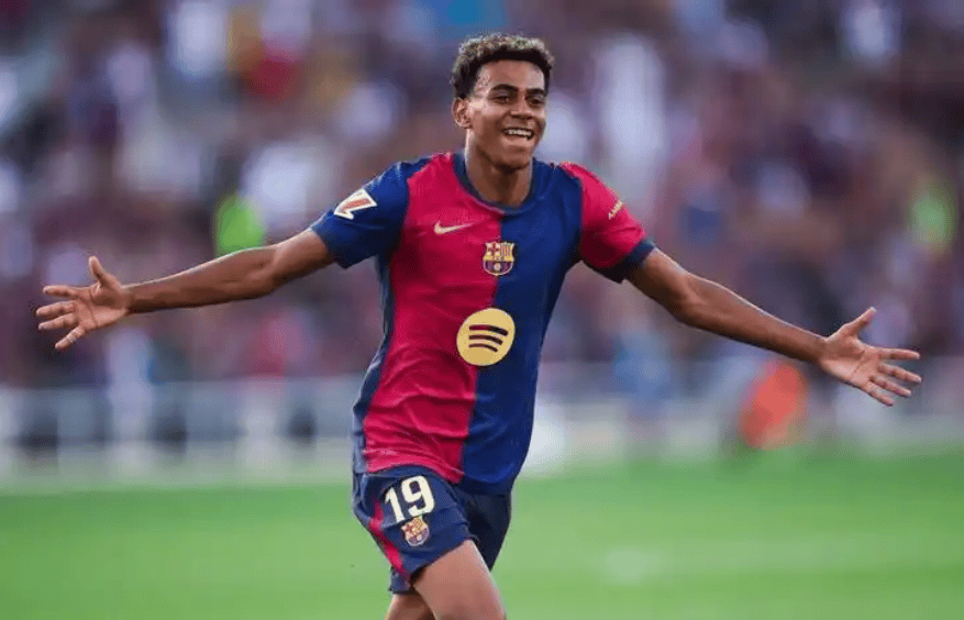 邮报：梅努希望冬窗离开曼联，有12家俱乐部对他感兴趣